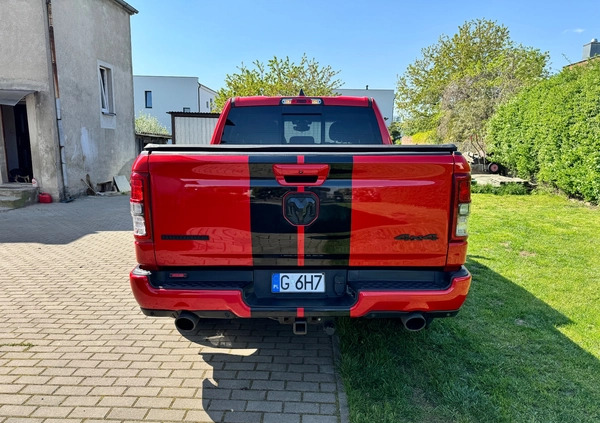 Dodge RAM cena 185000 przebieg: 58000, rok produkcji 2021 z Chojnice małe 121